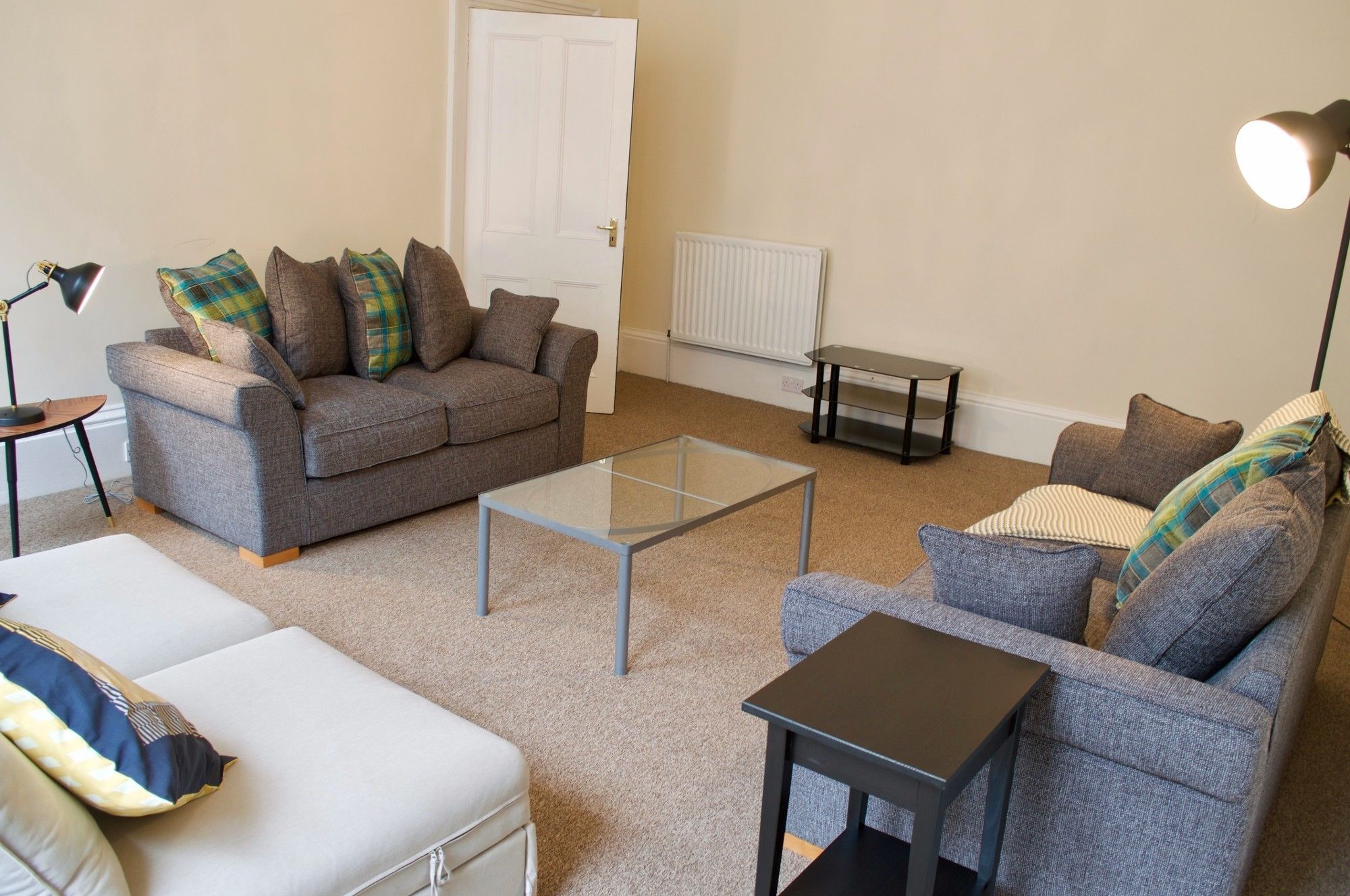 3 Bedroom Apartment Accommodates 8 Единбург Екстериор снимка