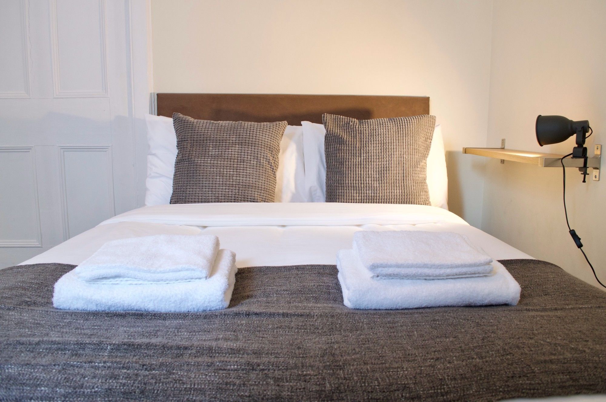 3 Bedroom Apartment Accommodates 8 Единбург Екстериор снимка